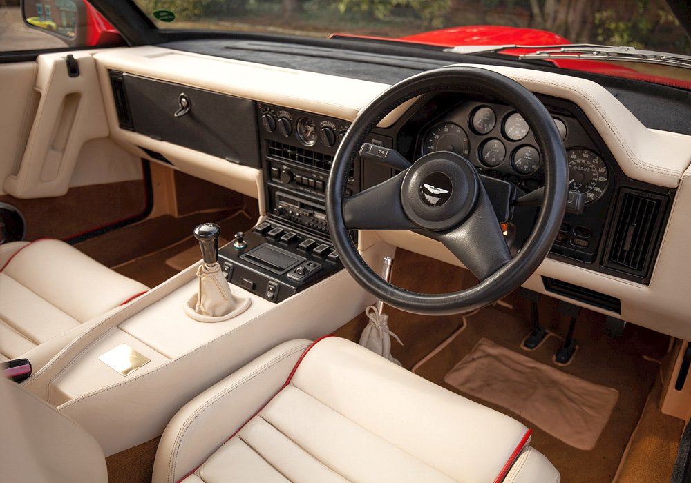 Aston Martin V8 Zagato