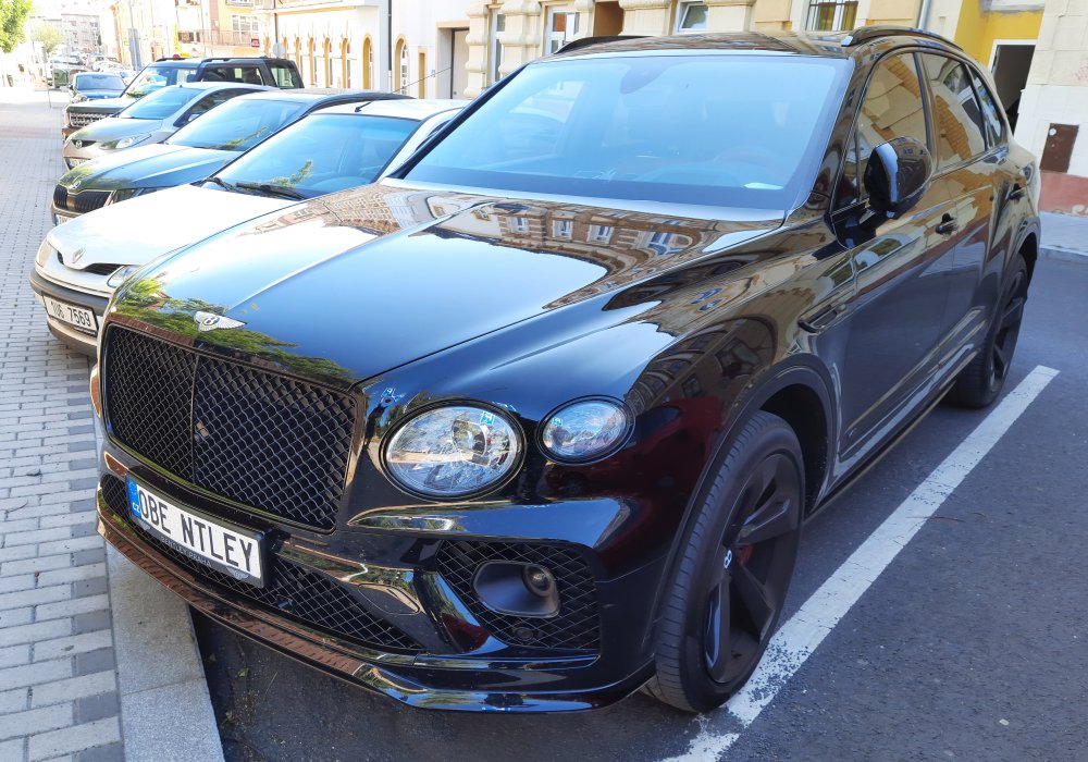 Bentley Bentayga S