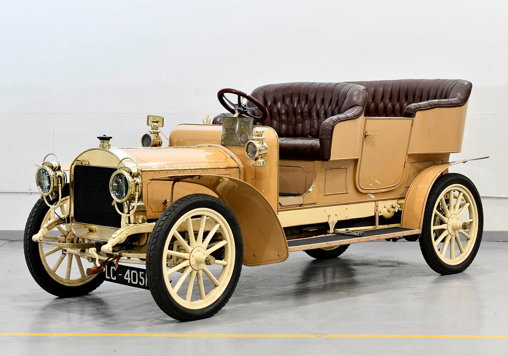 Brown 18/20 HP Tourer