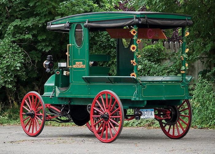 Chase Delivery Truck 15 HP, 1907