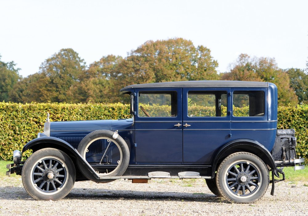 Falcon Knight Model 12 Sedan, 1928