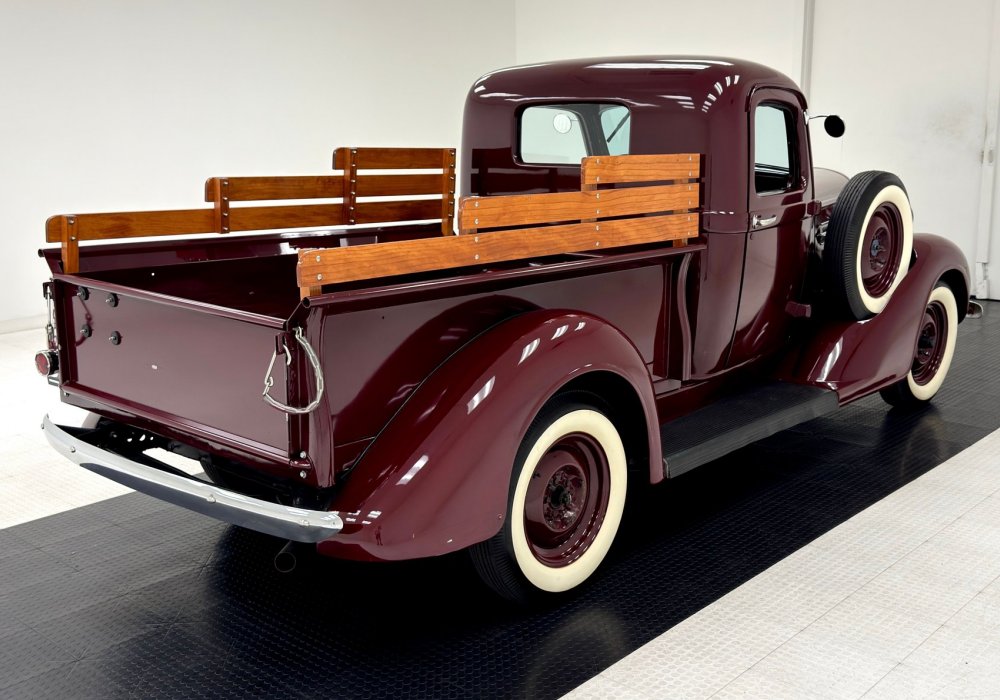 Fargo FE1 Pick-up