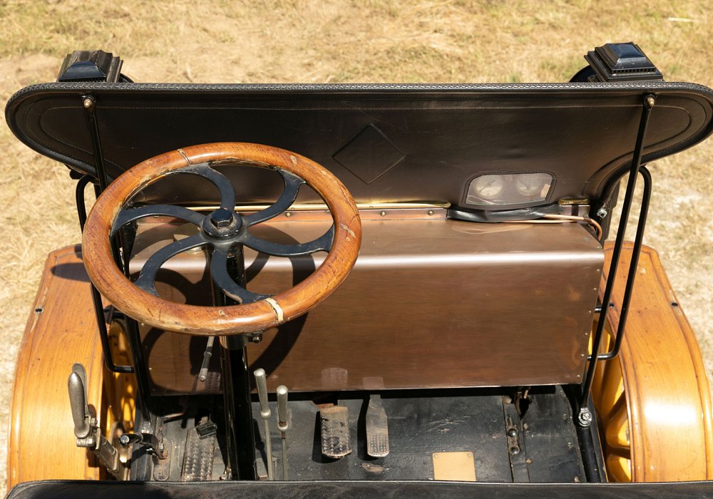 Fisson 8 HP Tonneau