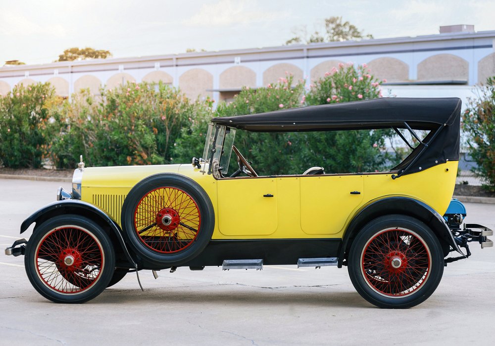Liberty Model 10-D Six Special Touring, 1922