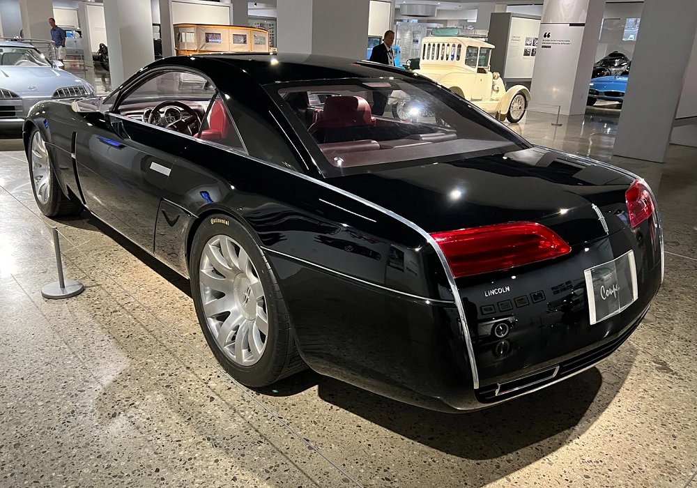 Lincoln Mk 9 Concept