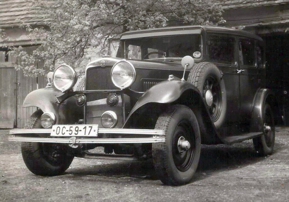 Morris Isis Six