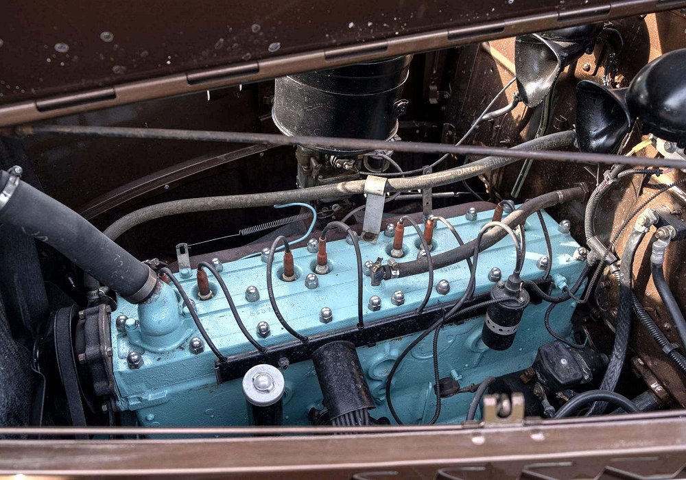 Pontiac Eight Sedan Silver Streak, 1938