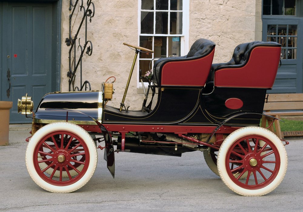Stearns Suburban Tonneau