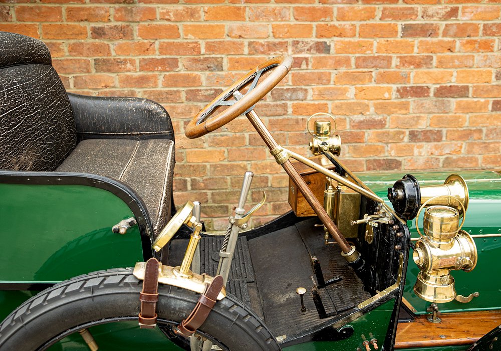 Stuart 7 HP