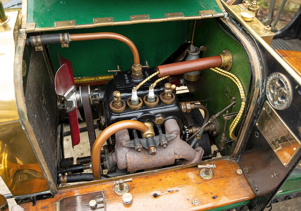 Stuart 7 HP