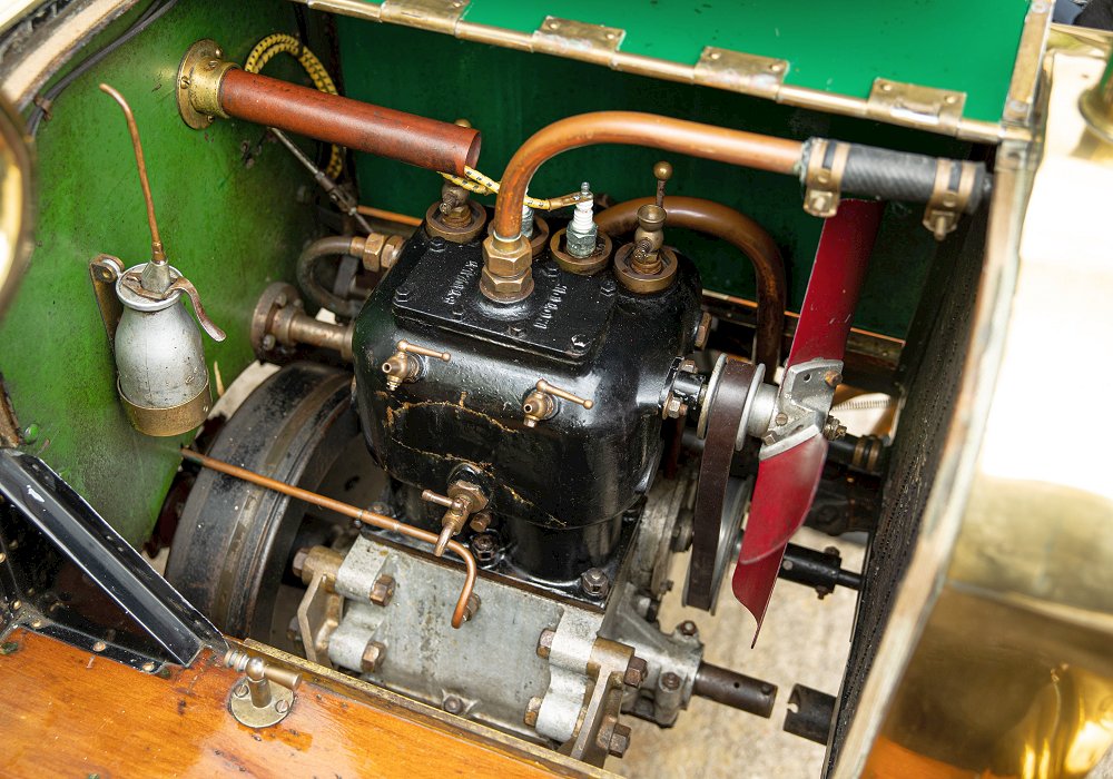 Stuart 7 HP