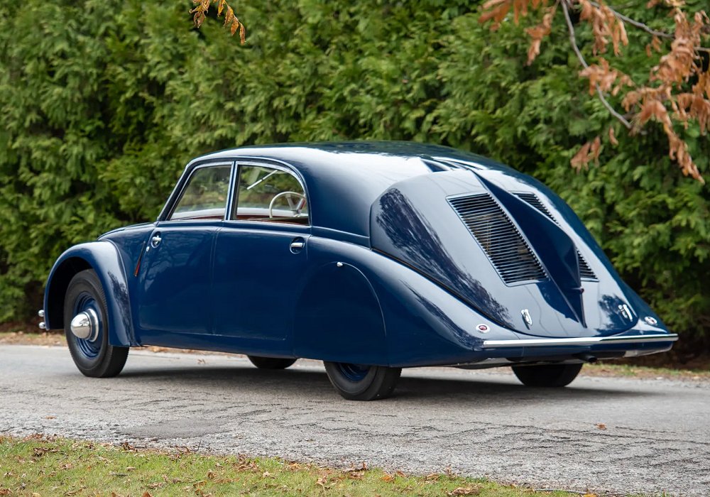 Tatra 77