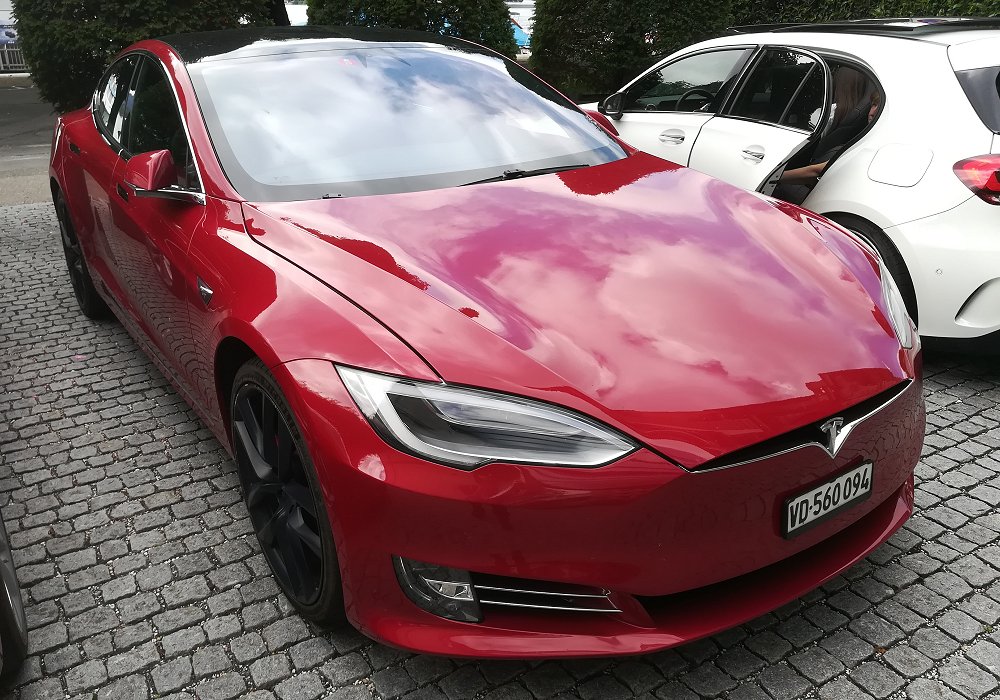 Tesla Model S Performance Dual Motor, 2019