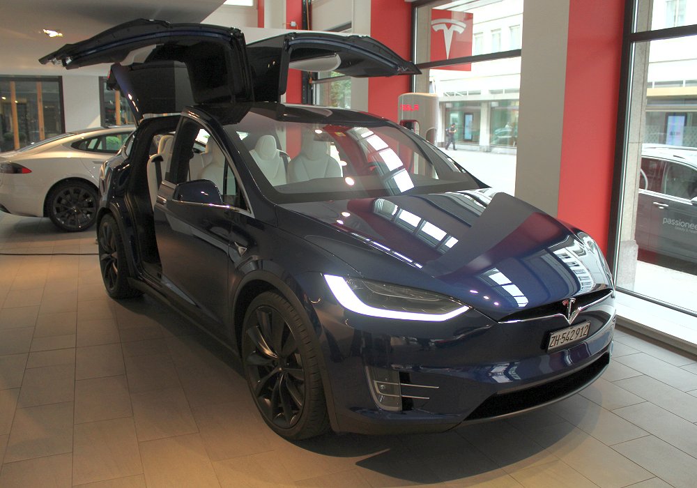 Tesla Model X 100D, 2018