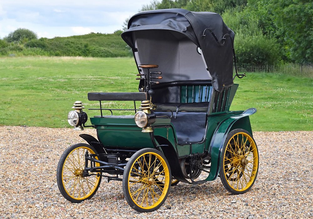 Vall�e Vis-a-Vis 4 CV, 1897