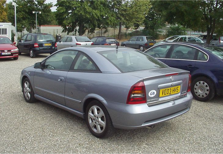 Vauxhall Astra Coupé 2.2