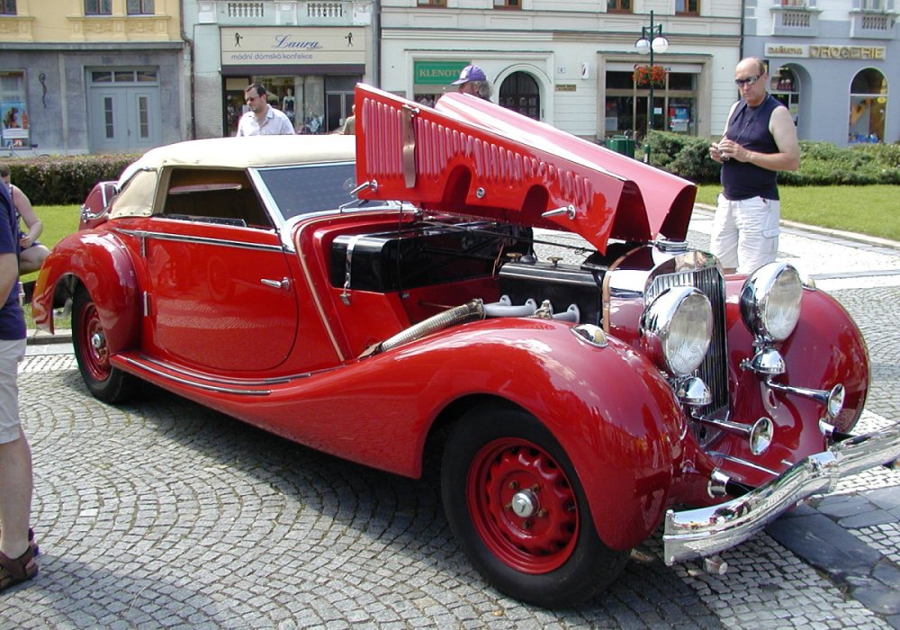 Wikov 40 Cabriolet Vanvooren, 1934