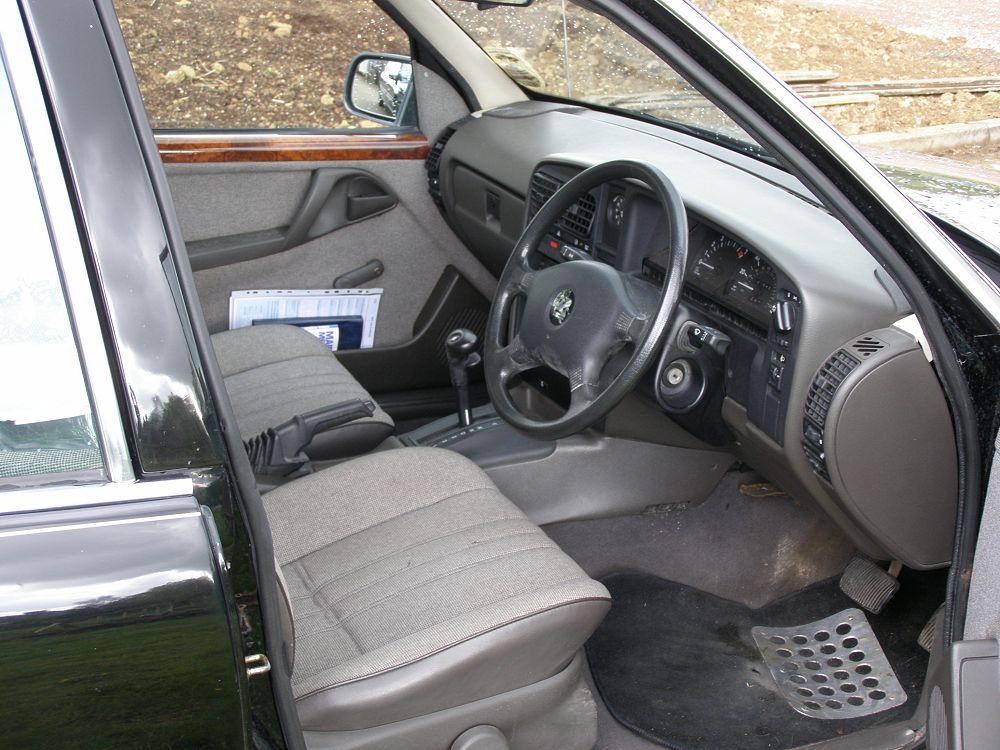 Wilcox Vauxhall Carlton Limousine 2.0i