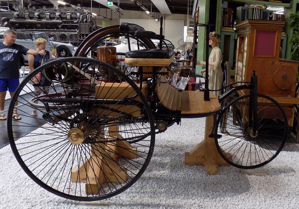 Benz Patent-Motorwagen Nachbau, 1886