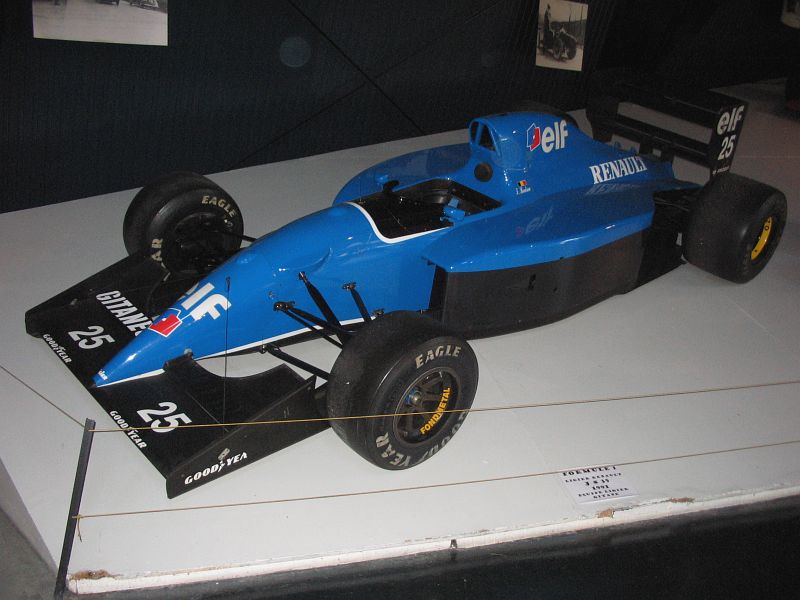Ligier Renault JS35 F1