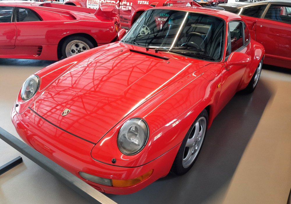 Porsche 911 Carrera
