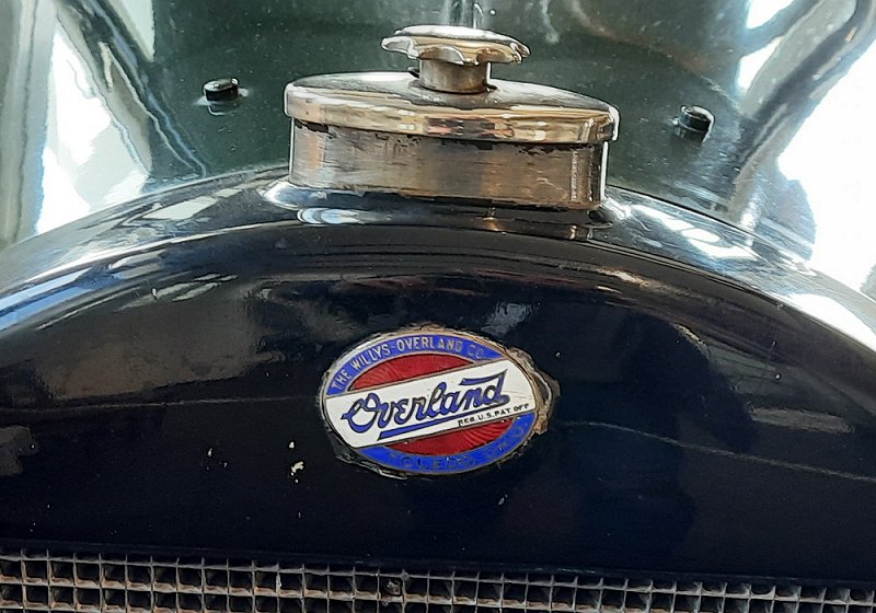 Overland Model 85-6 Touring Light Six, 1917
