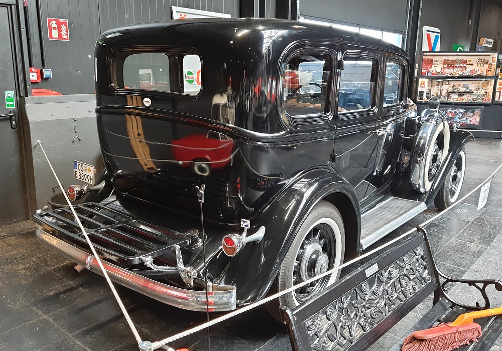 Buick 57S Special Sedan