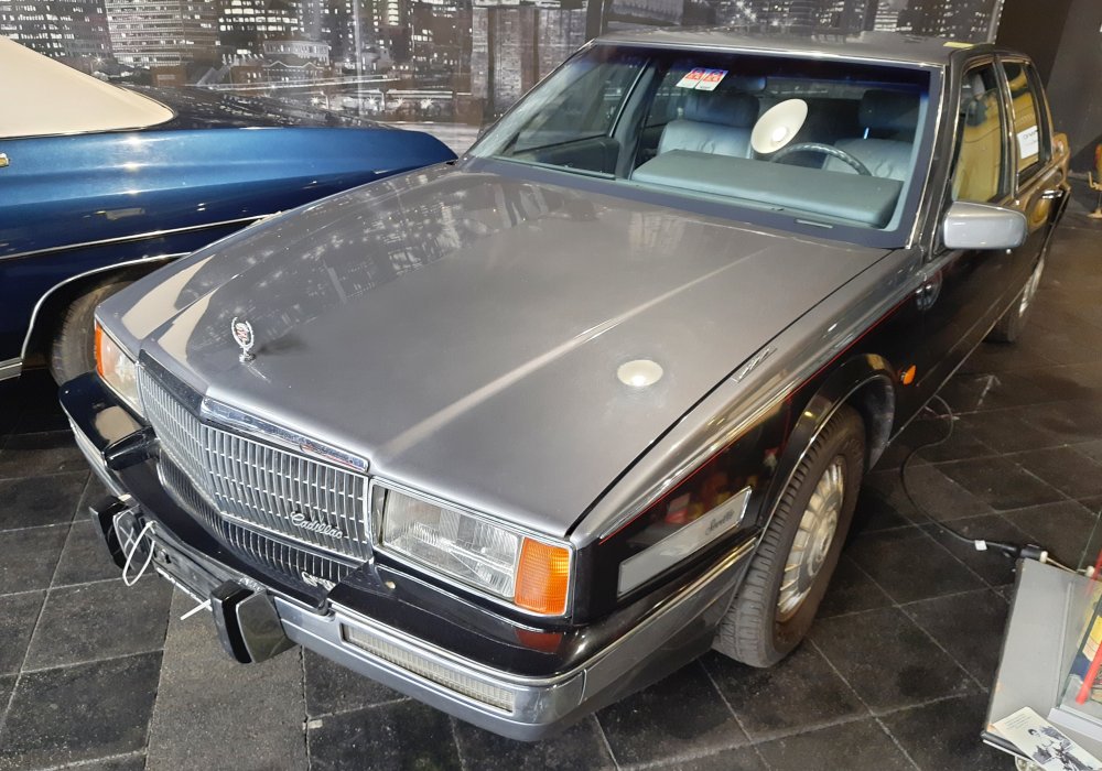 Cadillac Seville, 1986