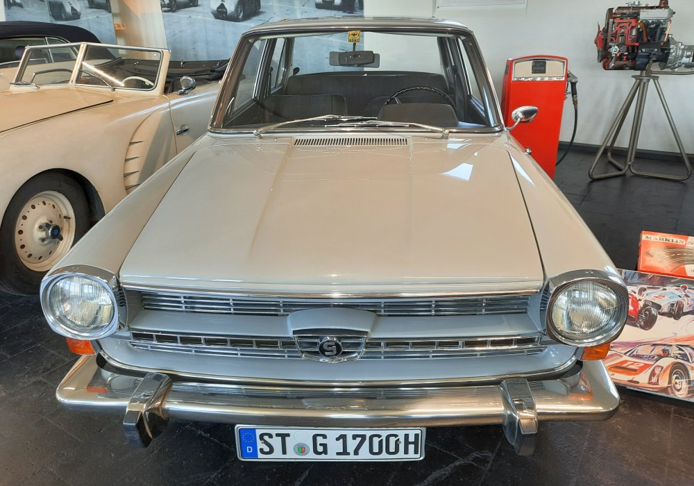 Glas 1700