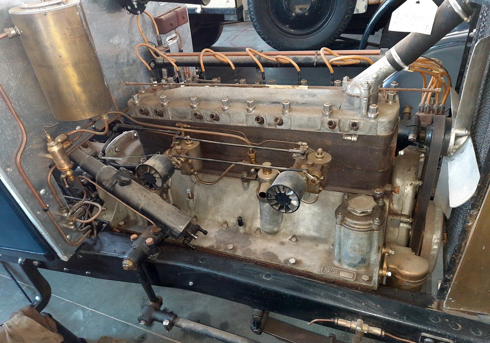 Praga Grand 8 17/60 HP, 1928