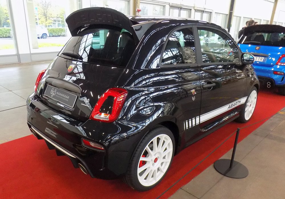 Abarth 695 Esseesse