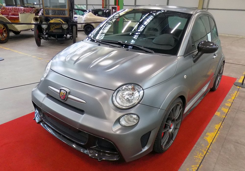 Abarth 695 Biposto