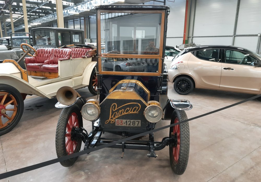 Lancia 12 HP Alfa Limousine, 1908