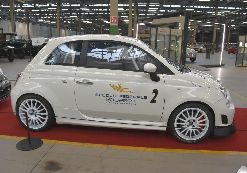 Abarth 695 Assetto Corse, 2012