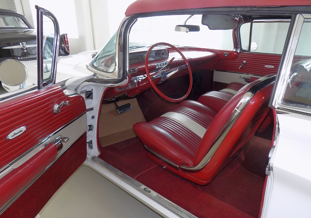 Buick Invicta Convertible, 1960