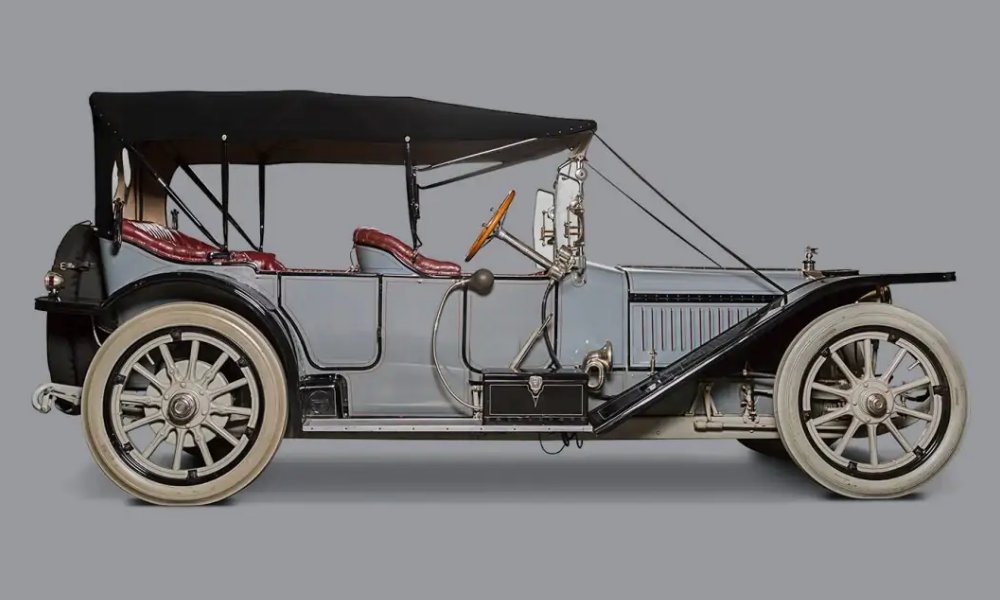 American Underslung Model 644 Touring, 1914
