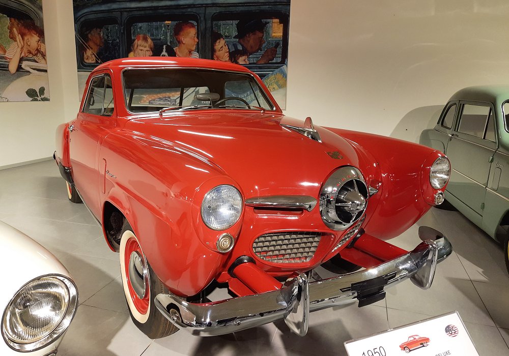 Studebaker Champion Regal Deluxe Starlight Coupe, 1950