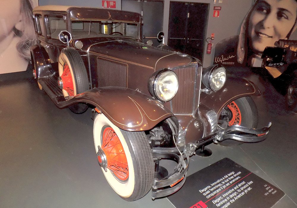 Cord L-29 Sedan, 1931