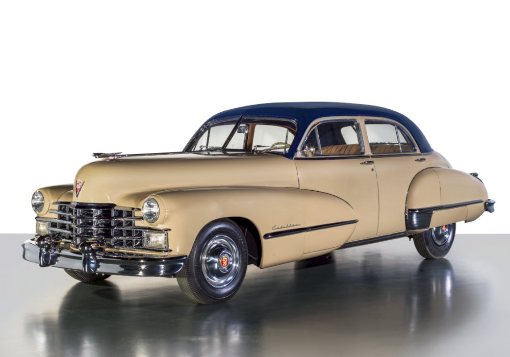 Cadillac Series 62 Touring Sedan, 1947