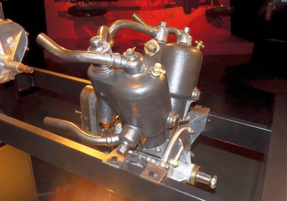 Laurin & Klement B 8/9 HP, 1909