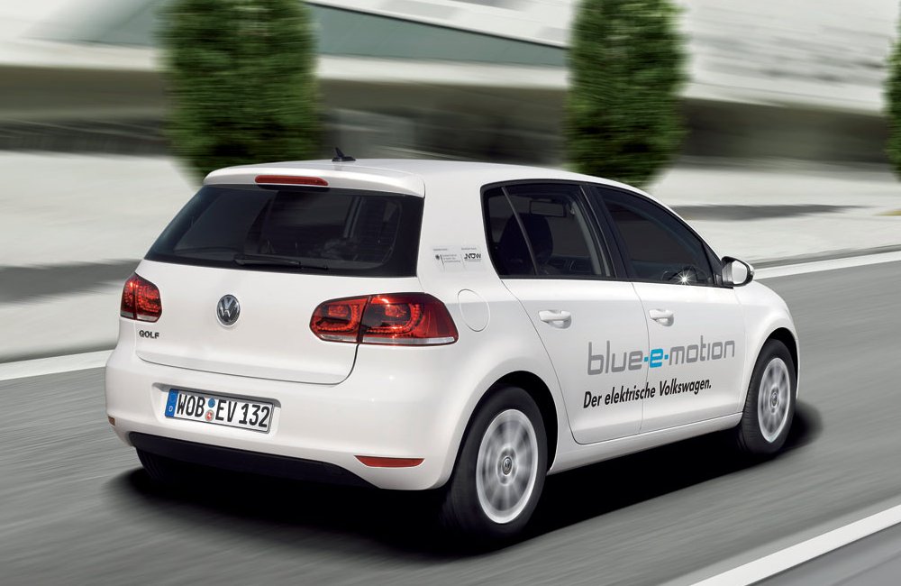 Volkswagen Golf Blue-e-Motion, 2011