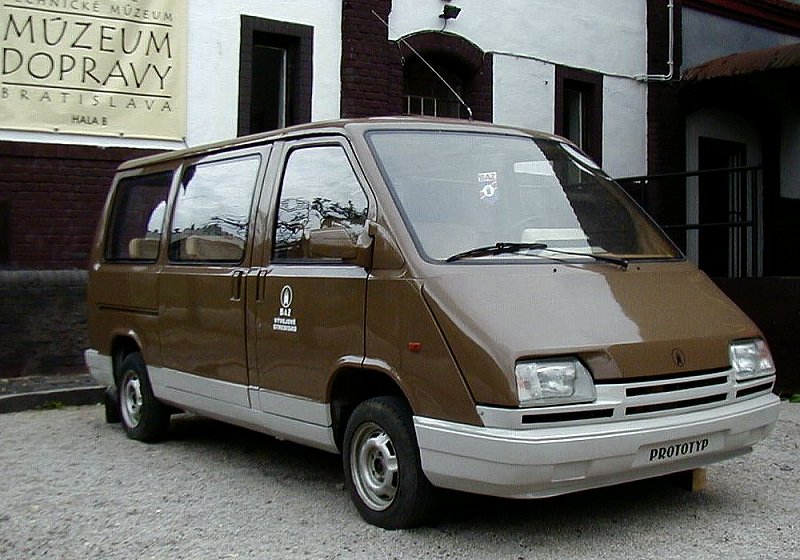 BAZ MNA 900, 1988