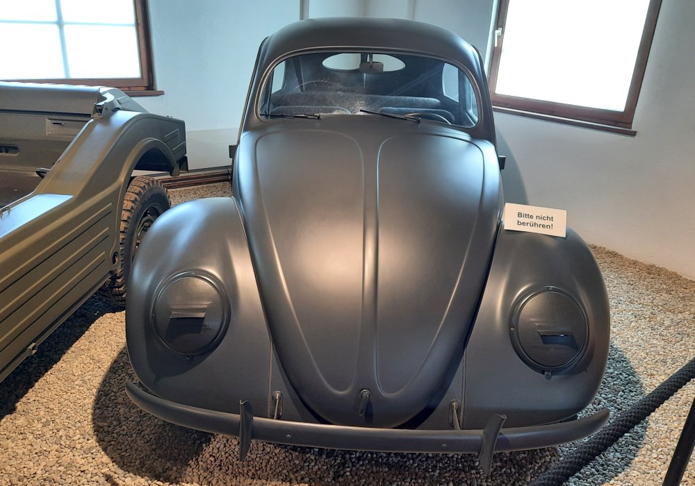 Volkswagen Typ 87 Kommandeurwagen Allrad, 1940