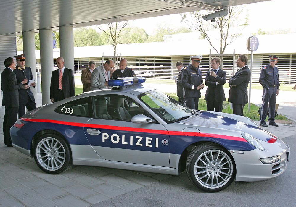Porsche 911 Carrera Polizei