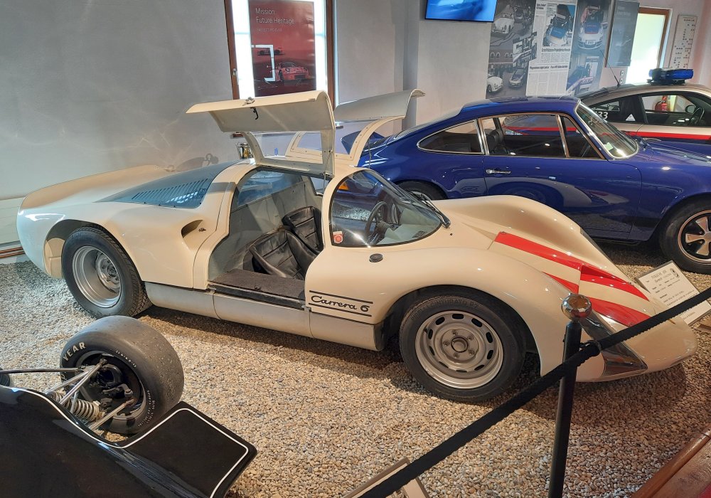 Porsche 906 Carrera 6