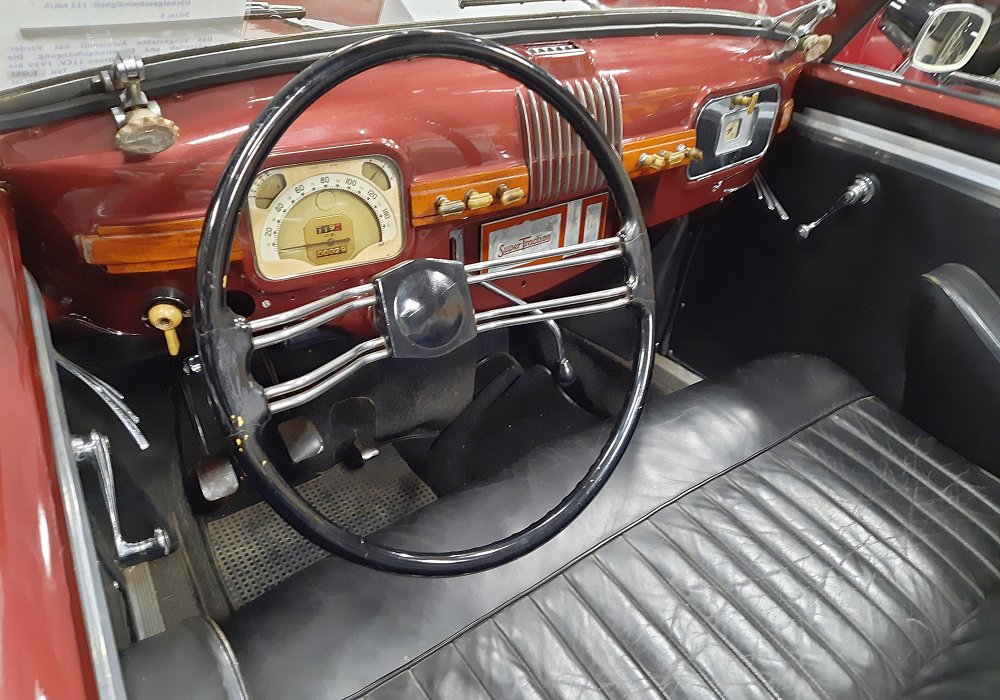 Rosengart LR 539 Supertraction Cabriolet, 1939