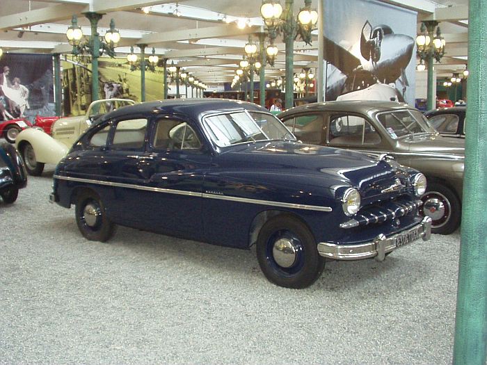Ford Vedette Berline, 1952
