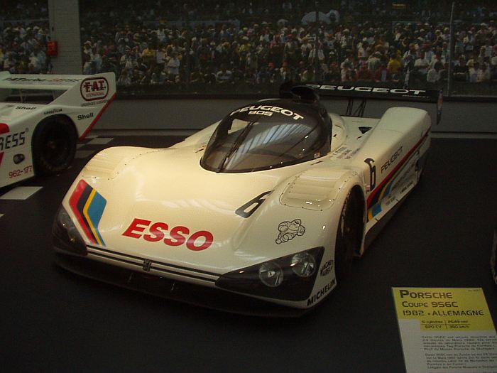 fotografie auta, kliknutm okno zavete