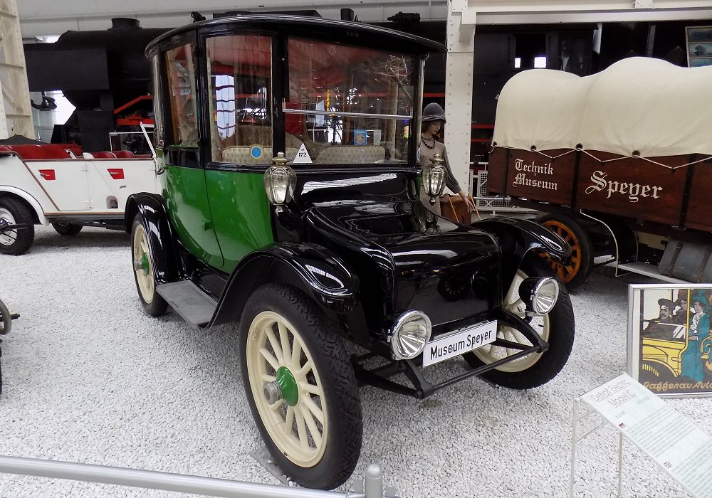 Detroit Electric Model C, 1917