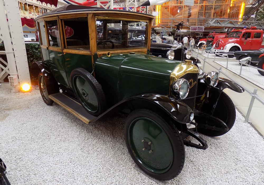 De Dion-Bouton Type ID 10 CV Limousine, 1922